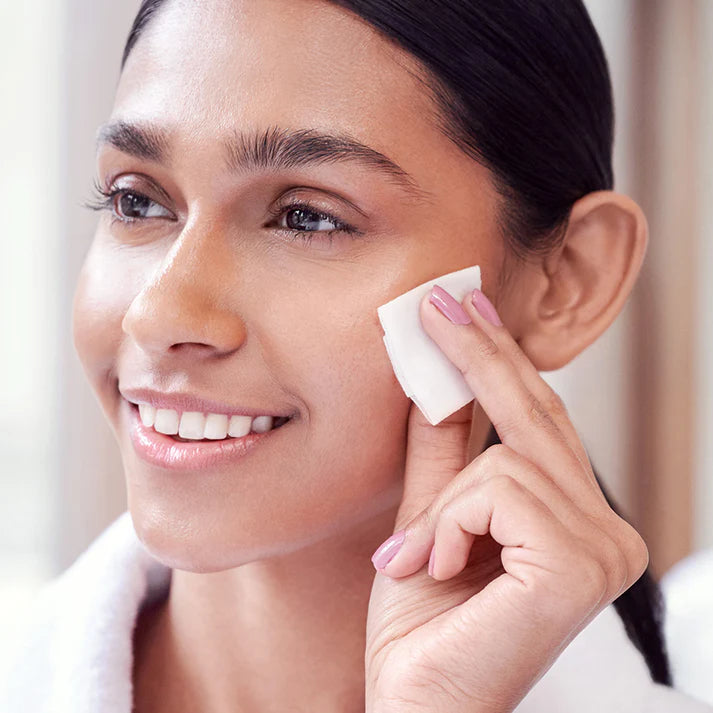 Gentle Exfoliating Peel Pads*